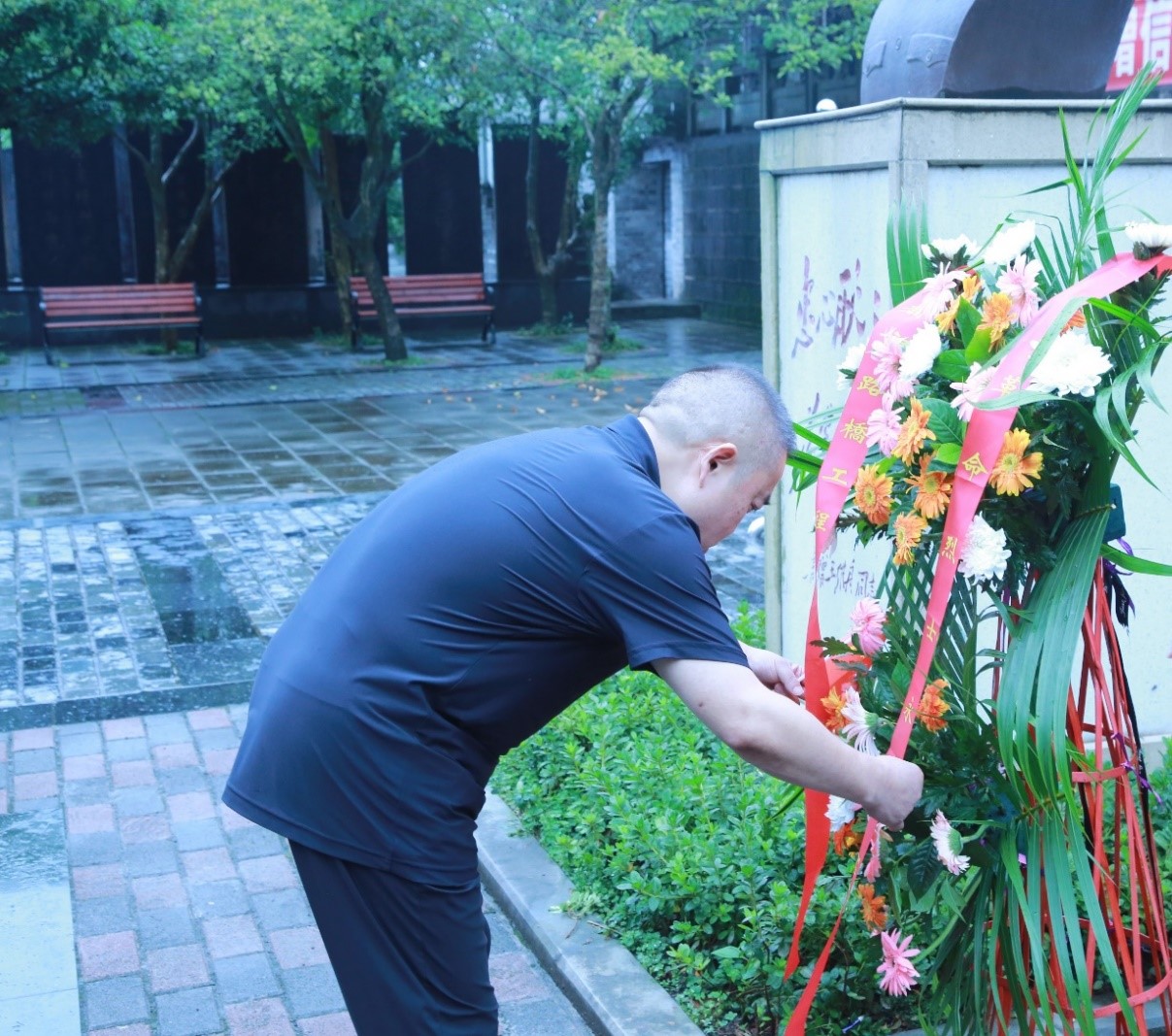 慶建黨百年系列活動-公司開展“學(xué)黨史、感恩黨、跟黨走”主題教育活動